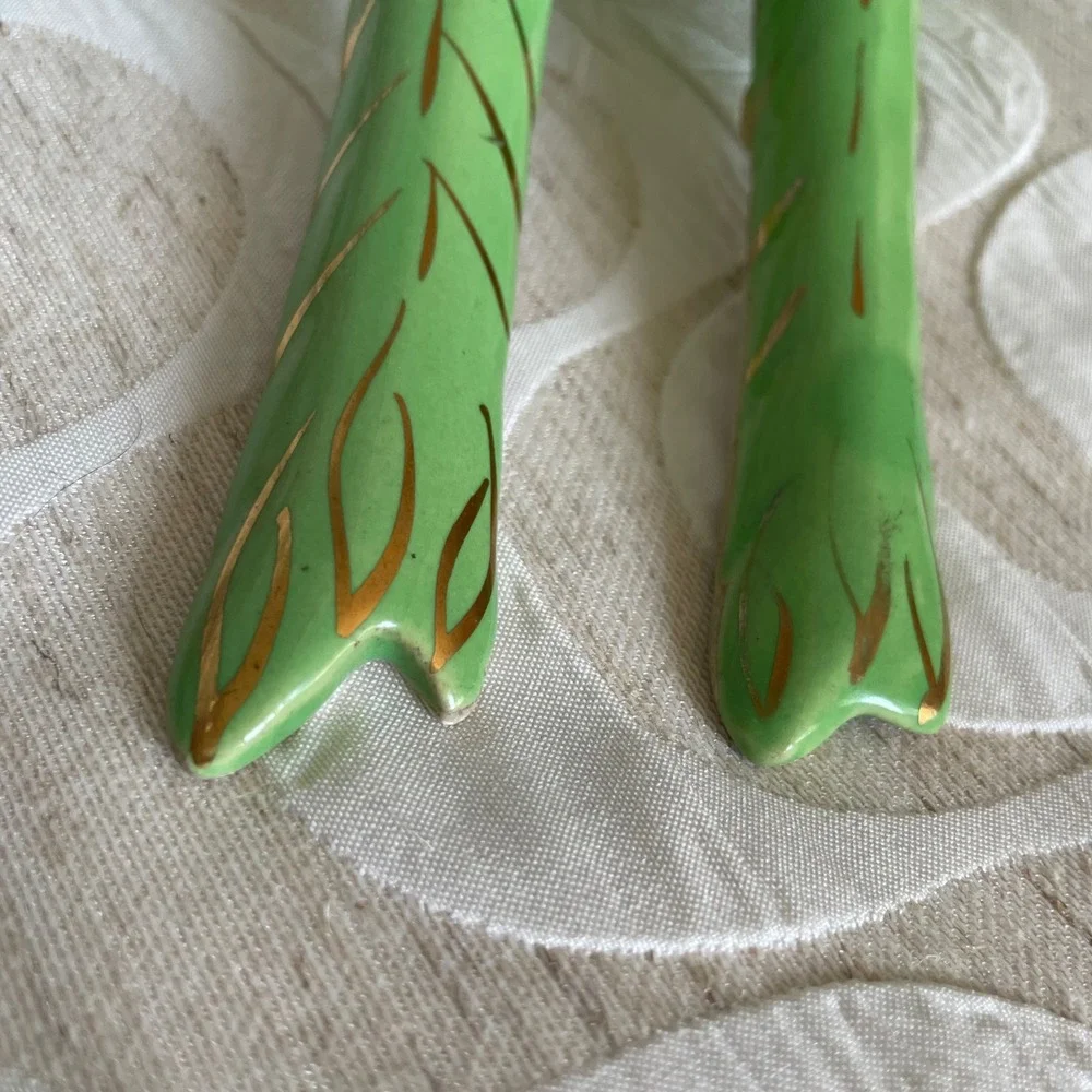 Mid century Green and Gold Ceramic Bird Salt and Pepper Shakers Set Souvenir